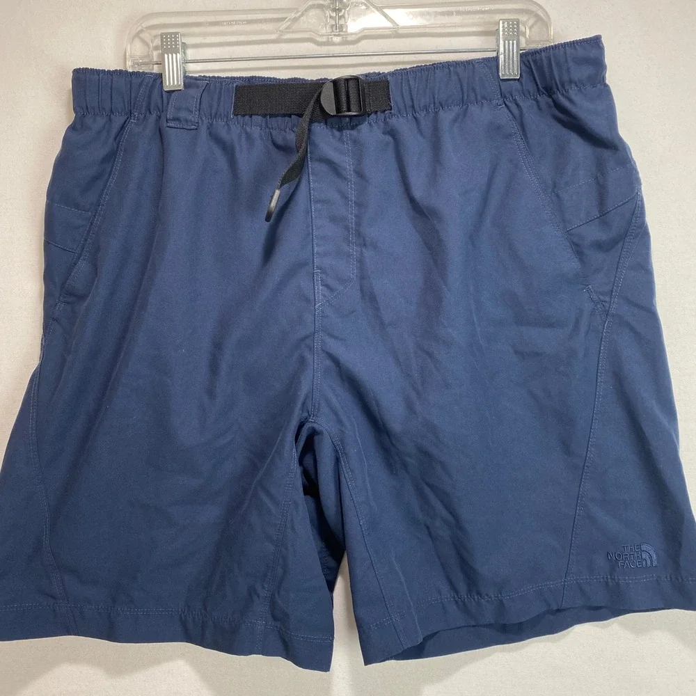 The North Face Belted Hiking Shorts Mens M Navy Blue Polyester Utility Trekking